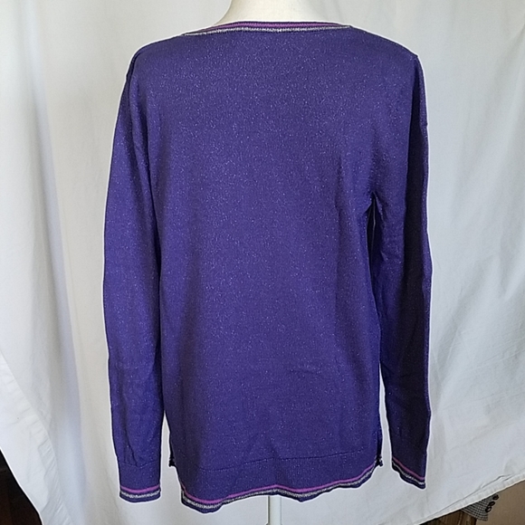 Sweater - Picture 2 of 5